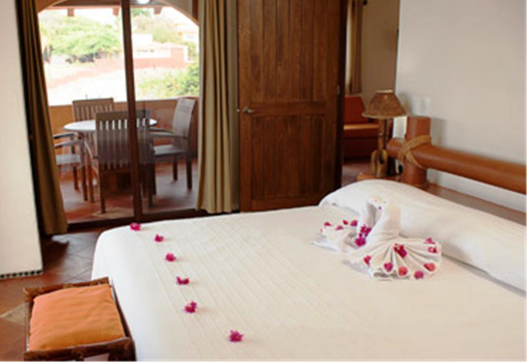 Hotel La Quinta De Don Andres Zihuatanejo Exteriör bild