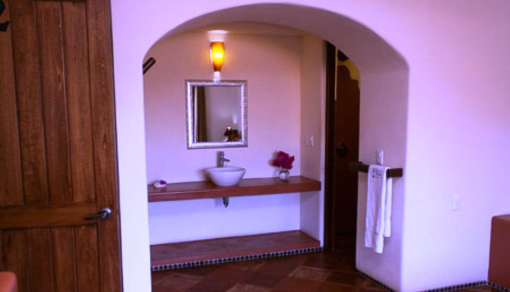 Hotel La Quinta De Don Andres Zihuatanejo Exteriör bild
